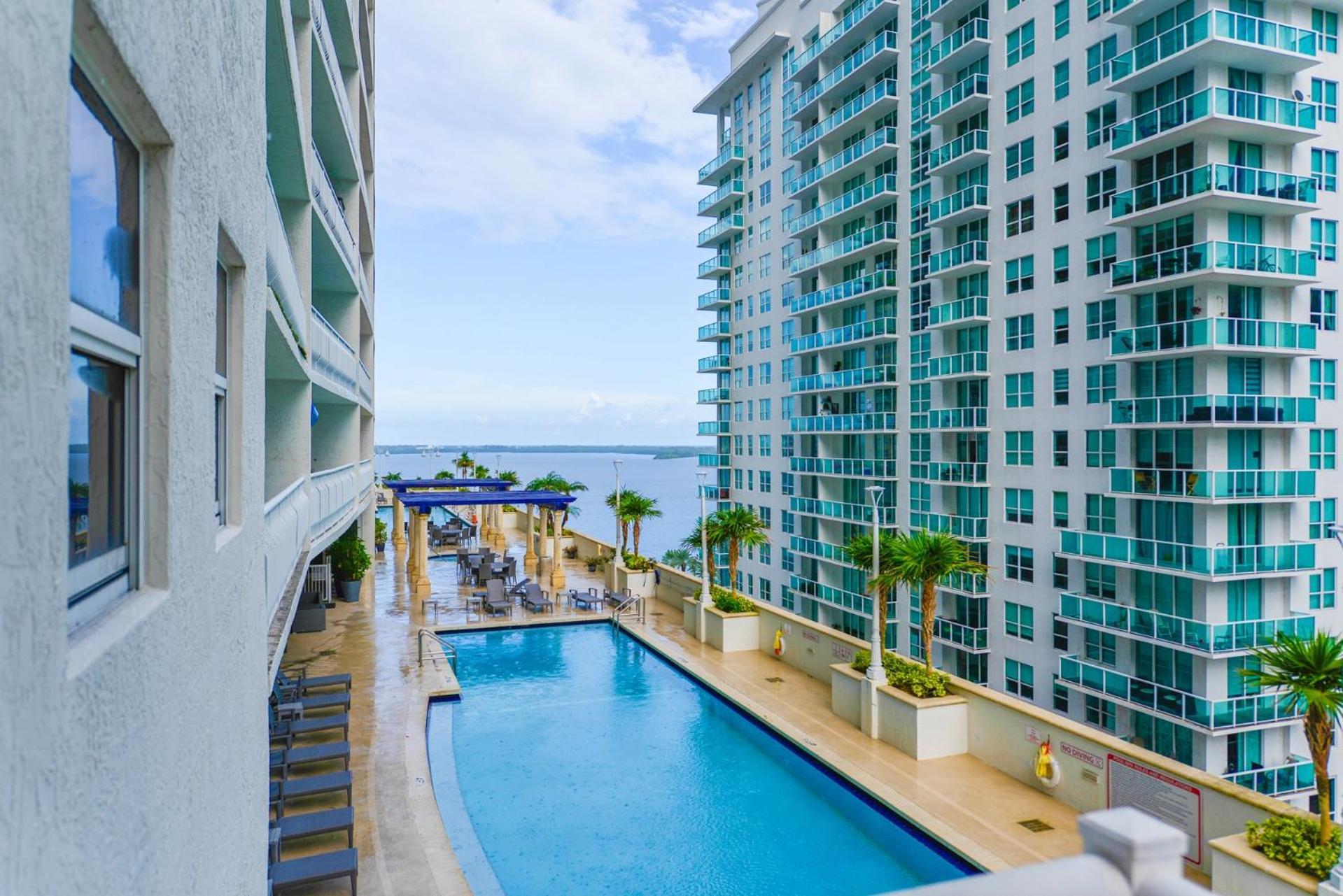 Prime Brickell Condo With Stunning Views Маямі Екстер'єр фото